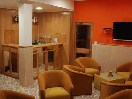Guest house Pensao Residencial Roma 2*